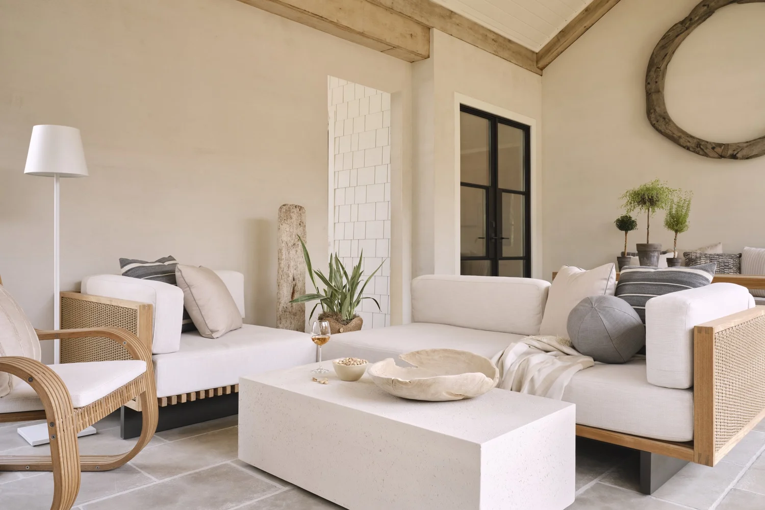 The SummerHouse Ridgeland showroom