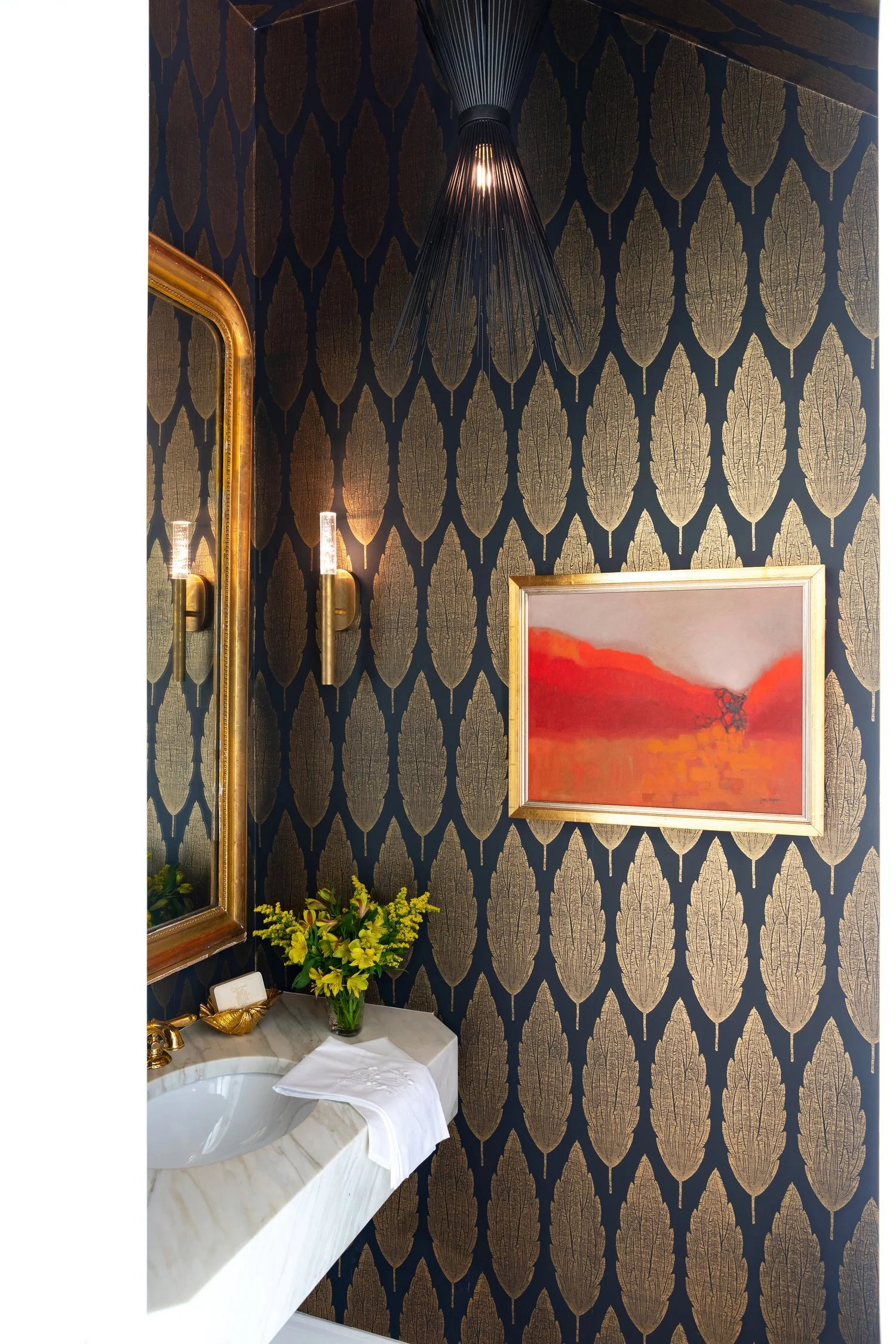 Lakeview interior, photo 8