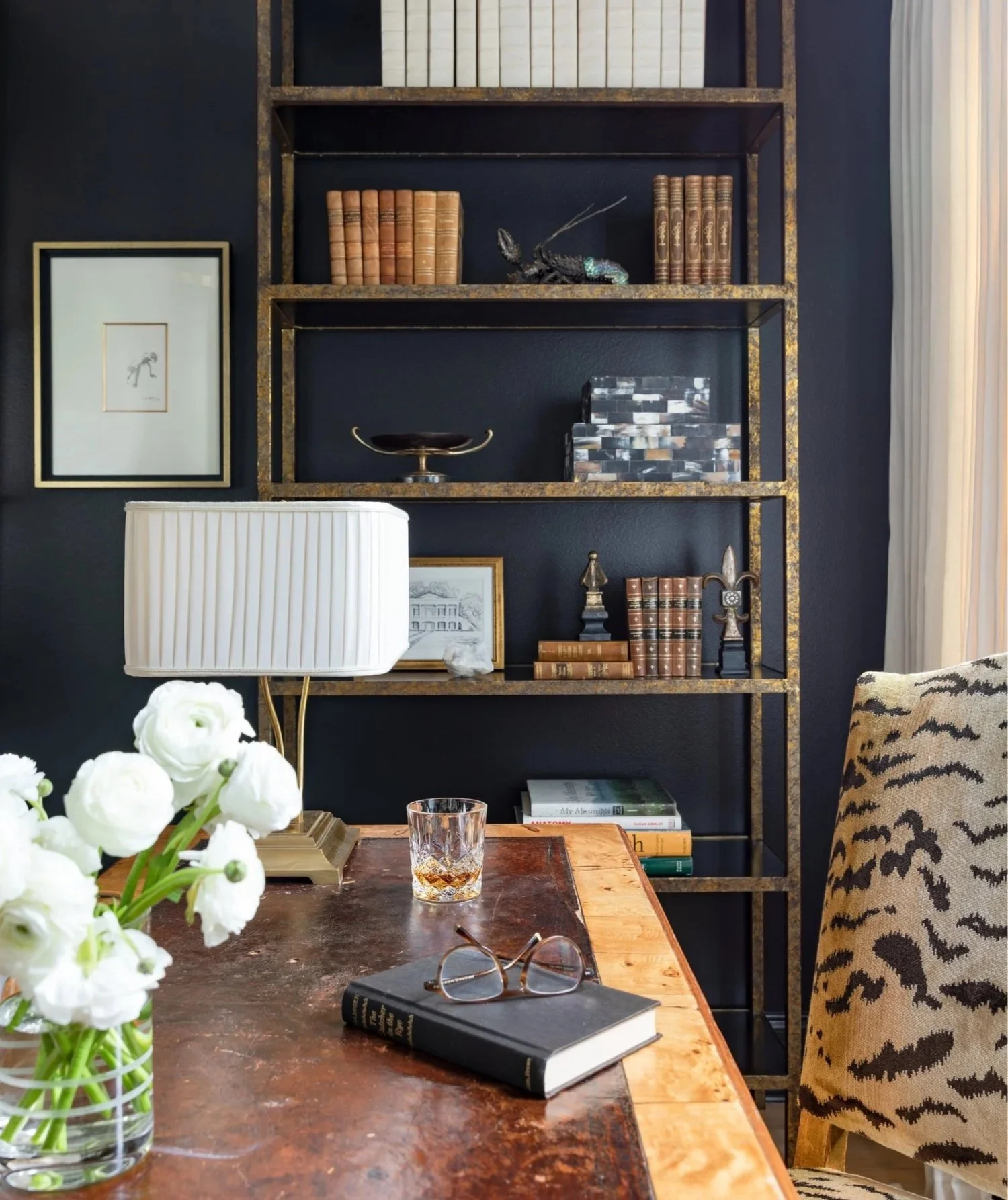 SummerHouse interior design and furnishings, image 10