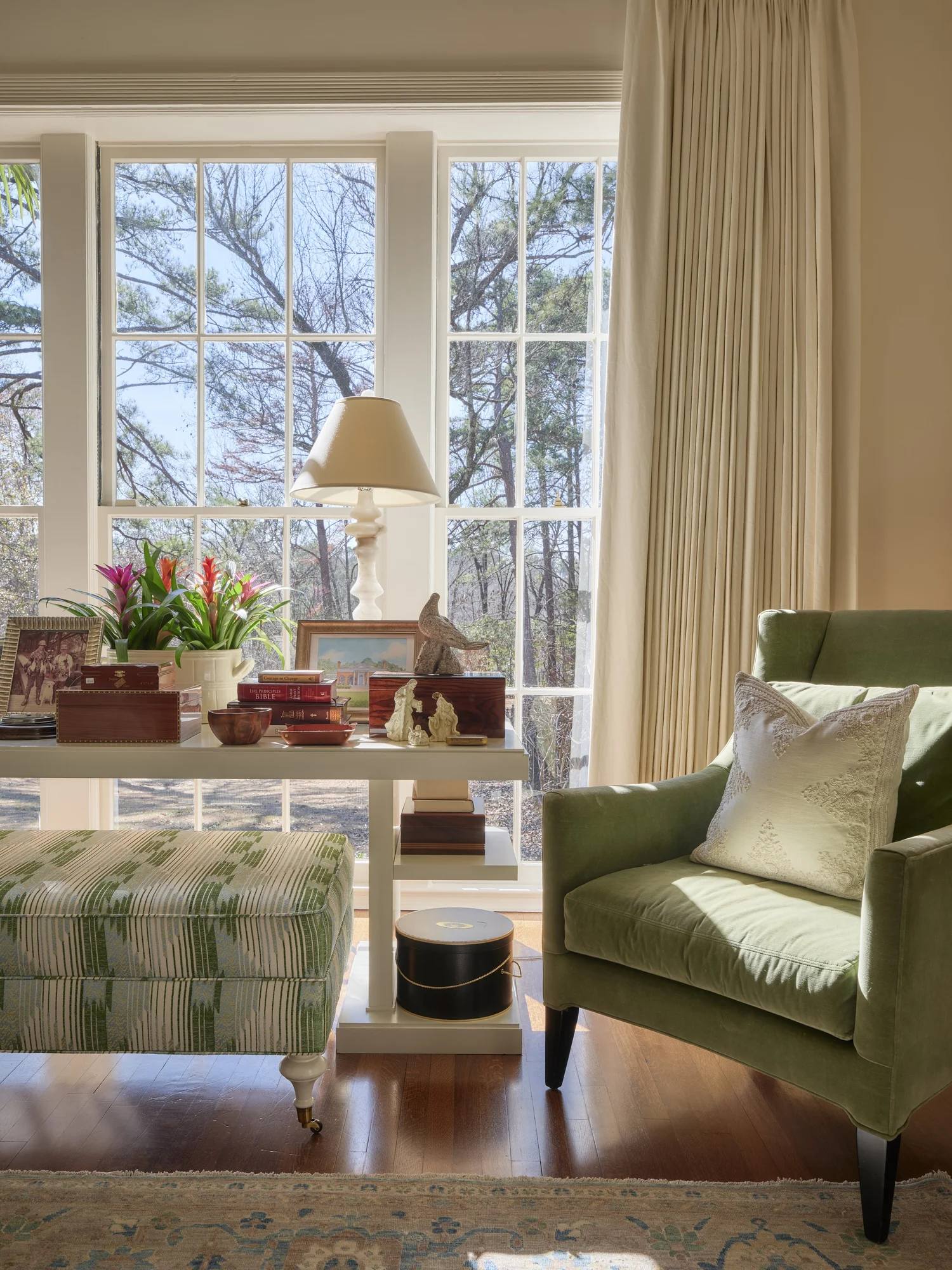 Eastover interior, photo 16