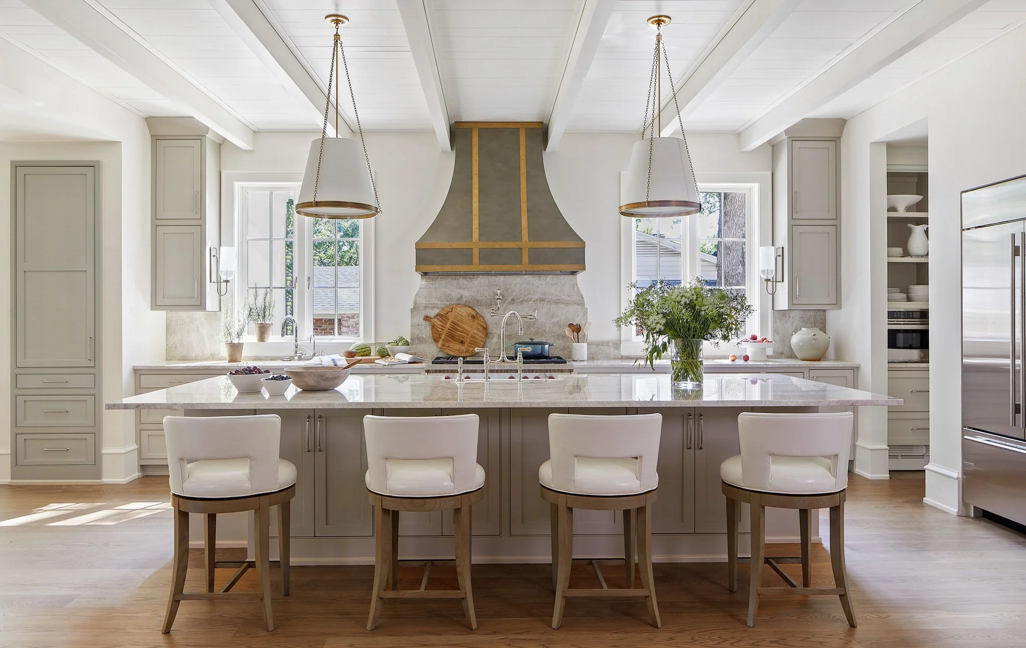 SummerHouse interior design in Mississippi