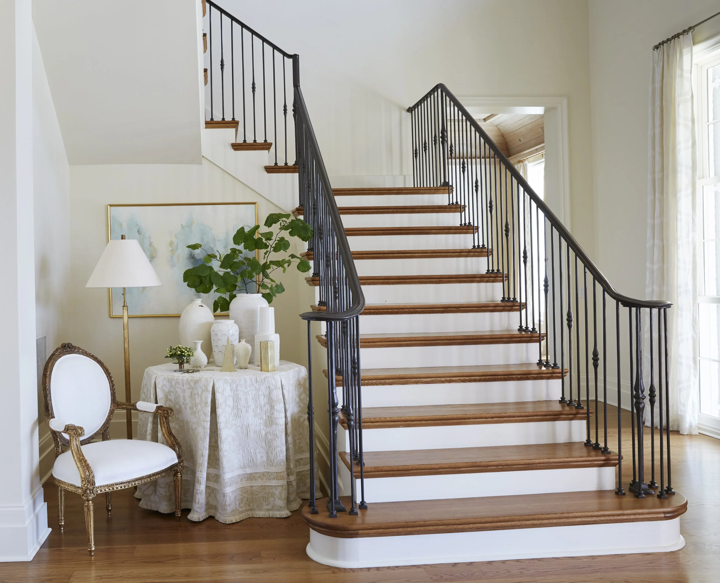 Lake Cove interior, photo 2